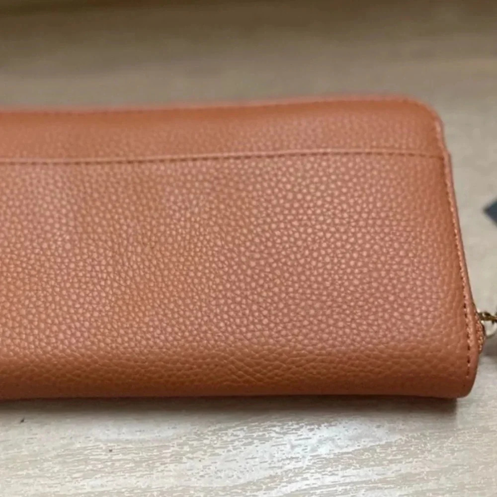 Nanette Lepore Callie Solid Zip Wallet Organizer Tan NWT - Picture 6 of 8